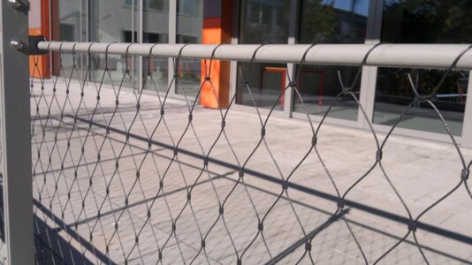Metallzaun der Firma Finsterwald Stahlbau GmbH & Co.KG